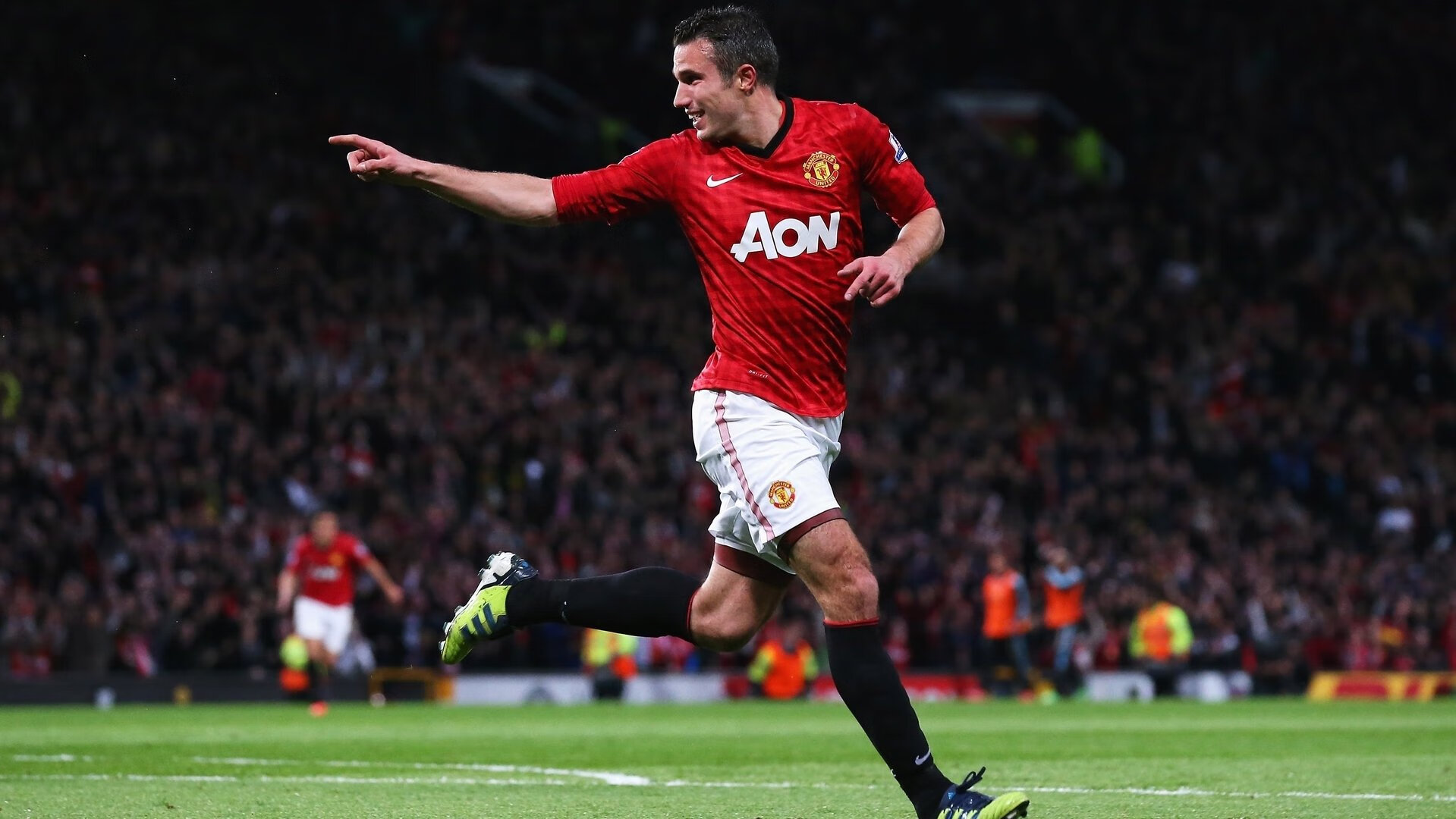 里昂主场击败对手,里昂新主场