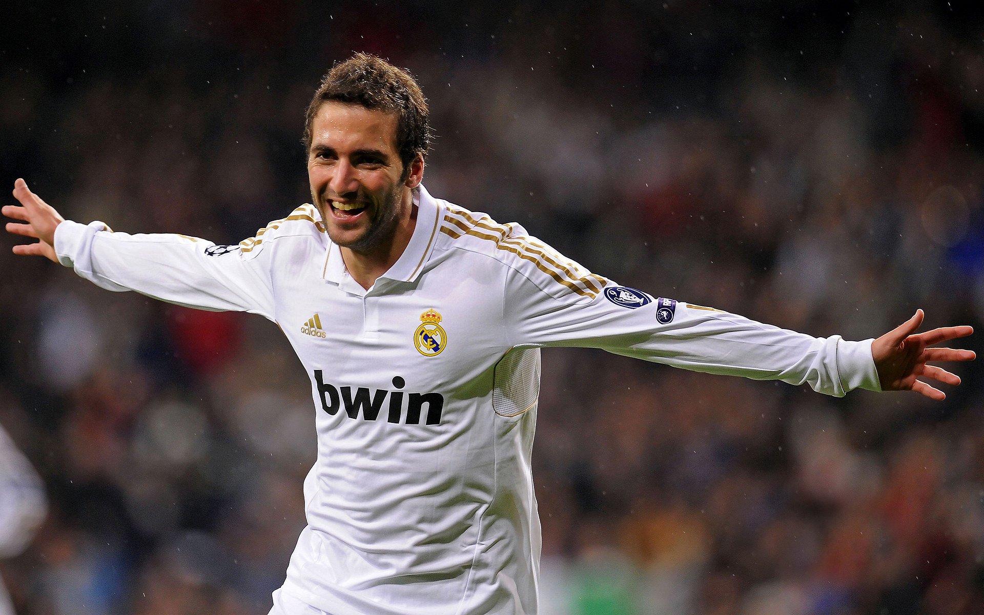 爱游戏多端接入-青少足球“优质项目”“高端赛事”齐发，行业创新链不断延伸，青少年足球联赛